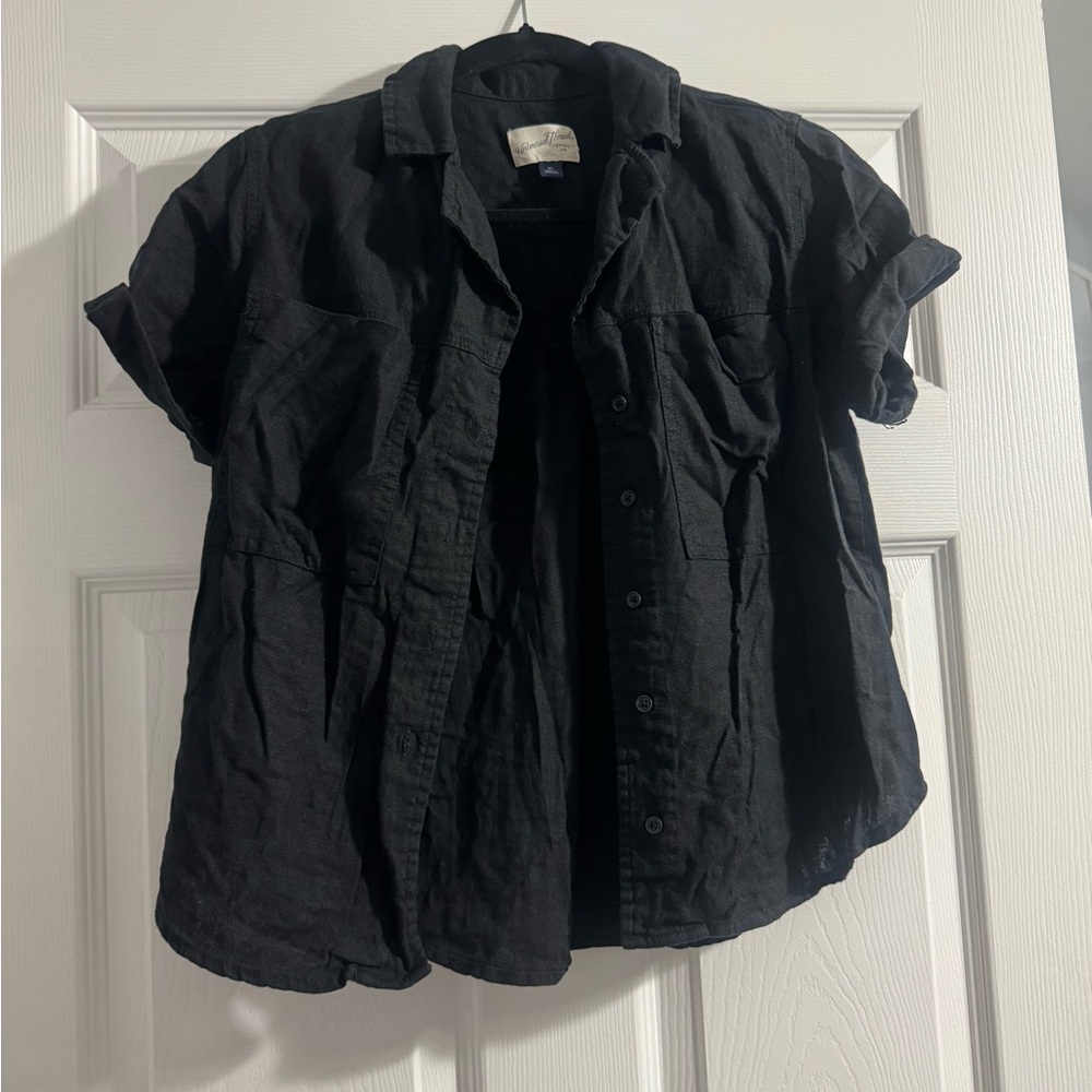 Universal Thread Charcoal Button-Up Blouse